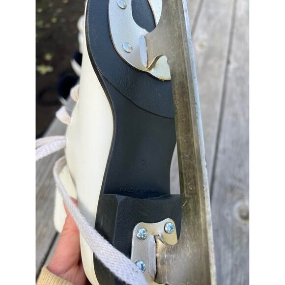 Lake Placid big girls figure ice skates size 3 white - Picture 4 of 4